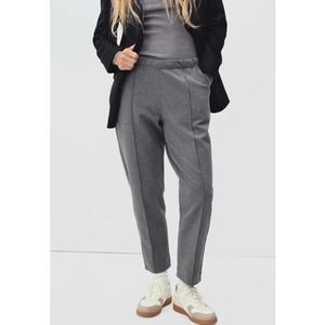 Everlane The Dream Pants in Dark Gray